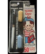 1965 STURDY Iron On NAME TAPE KIT Indelible Pen &amp; Pastel Tapes NOS SEALE... - $341.80 MXN