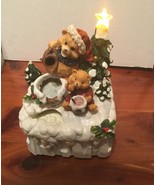 Resin Figurine Christmas Bears Light Up Star Multi Color 7” H x 5” W - £3.88 GBP