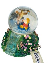 Disney Store Snowglobe snow globe figurine Tigger Eeyore Pooh Rain Down Musical - £276.97 GBP