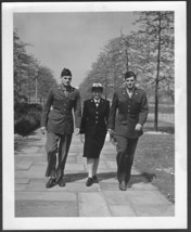 WWII US Naval Training School (WR) Bronx NY Photo #25 WAVE &amp; Male Officers - $19.75