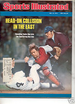 * 1976 SPORTS ILLUSTRATED YANKEES BOSTON RED SOX - $8.39