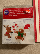 WILTON Cookie Cutters-NEW in Package Metal Christmas 4 Designs - £15.81 GBP