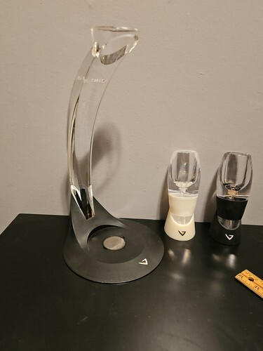Vinturi Deluxe Aerator Set Essential Red & White Wine Aerators Tower and Stands Item image 8