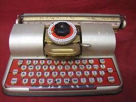 Vintage Berwin Gold Typewriter Tin Toy 1940 1950 - $29.69
