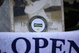 The Masters White Banner Ball Marker &amp; Metal Holder - Beautiful - £12.75 GBP