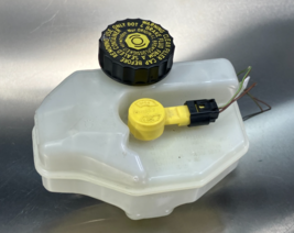 2018-2023 bmw 530e m5 g30 x3 x4 740i brake fluid reservoir bottle tank 6... - $45.87