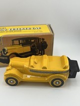 AVON 1926 Yellow Checker Cab Wild Country After Shave Bottle Full Bottle Boxed - £9.94 GBP