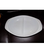 Pyrex Divided Serving Oval White Milk Glass 1063 1.5 Qt Bake Ware Dish R... - £22.00 GBP