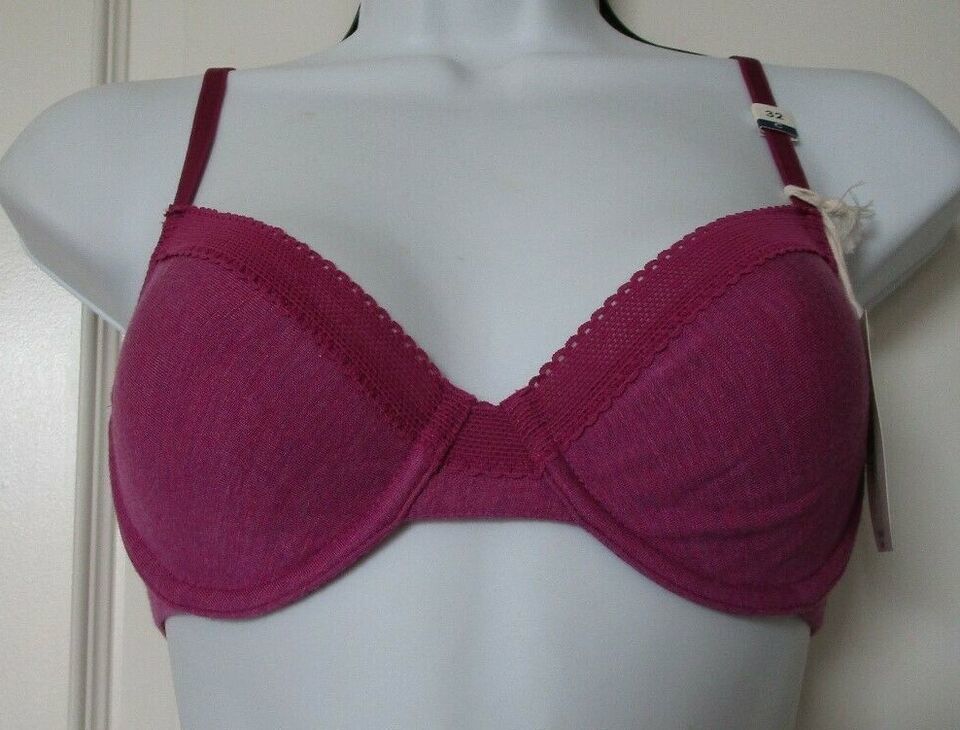 Jasmine and Ginger Under wire bra Size 32C Light Pink (hollycock) - $13.79
