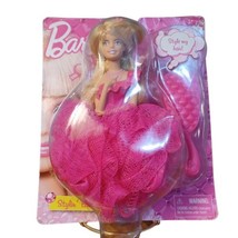 2011 Barbie Stylin&#39; Bath Pouf with a Barbie Hairbrush To Style Her Hair - £20.53 GBP