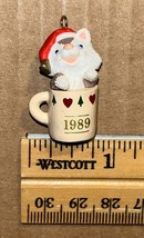 1989 Hallmark Keepsake Ornament Collectors Club Sitting Purrty - $3.00