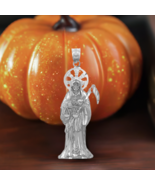 925 Sterling Silver Santa Muerte Midsize Unisex Pendant - $570.90 MXN