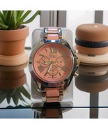 Ladies Geneva Chronograph Style Link Watch Peach/Gold Tone - €17,16 EUR