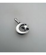 David Yurman Petrvs Crescent Men's .925t Sterling Silver Pendant - $435.58