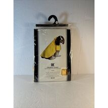 Dickens&#39; Closet rain coat for medium sized dogs - $164.08 MXN