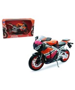 2009 Honda CBR1000RR &quot;Repsol&quot; 1/6 Diecast Motorcycle Model by New Ray - $2,196.92 MXN