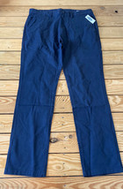 old navy NWT Men’s ultimate chino pants Size 32x30 navy R12 - $16.84