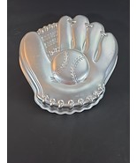 Wilton Baseball Glove Aluminum Novelty Cake Pan 13” Vintage 1987 - $228.52 MXN