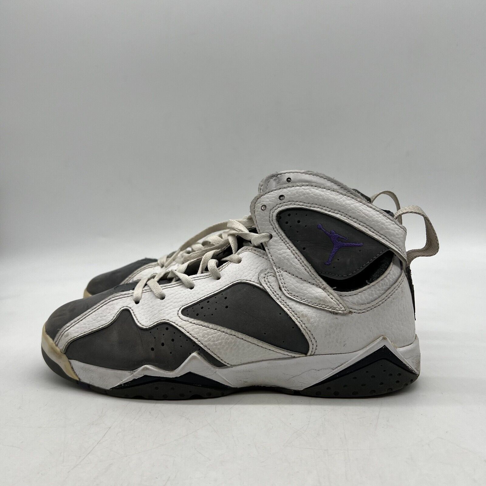 Primary image for Jordan 7 Retro Flint DJ2777-100 Boys White Black Basketball Shoes Size 7Y