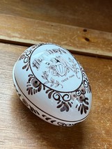 Vintage 1982 Marked White Ceramic Egg w HERSHEY’S Chocolate Advertising Trinket - £8.92 GBP