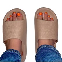 Corkys Footwear Women&#39;s Hey Girl Slides Nude - $574.77 MXN