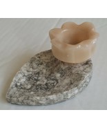 Vintage Alabaster Tulip Bulb On Stone Base - $23.84