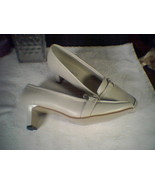 WOMENS SHOES~~LOAFER TYPE HEELS~~as new~~size 10 - $17.00
