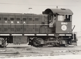 Terminal Railroad Assoc St Louis Railroad TRRA #590 Locomotive Train Photo - $9.49