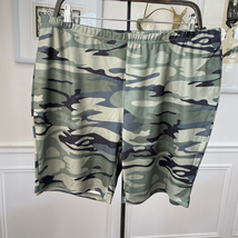 Chicme Green Camouflage Bike Shorts 2XL - $14.40