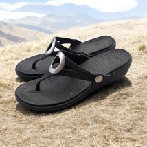 Crocs Sanrah Sandals Women&#39;s 9 Black Silver Circle Slip On Thong Comfort... - $34.57