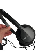 SONY Classic Vintage stereo sports Headphones -3.5mm jack MDR-110 - $28.22 CAD