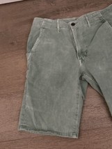 Levi’s Denim Shorts Men 30 W 100% Cotton Green 4 Pocket 9.5” Inseam-  Small Mark - £9.59 GBP