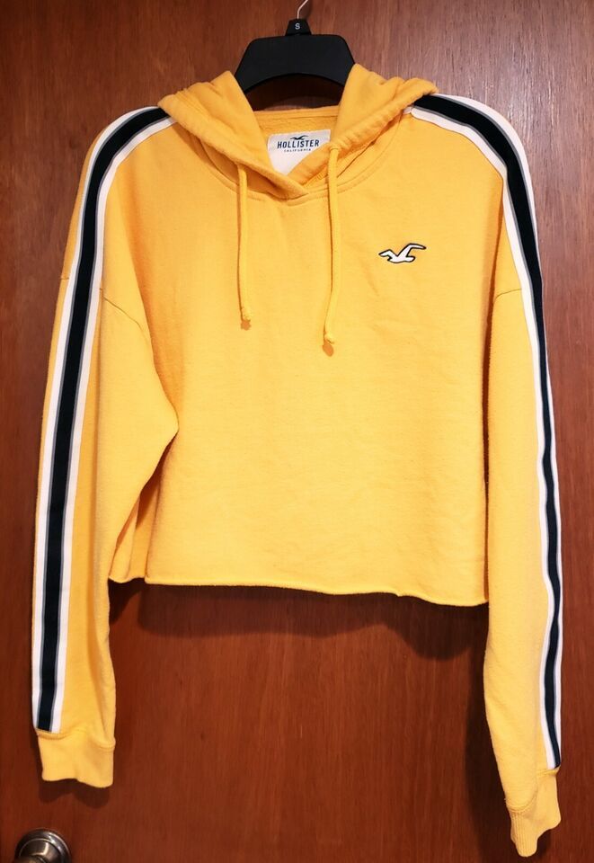Hollister yellow sweatshirt new arrivals