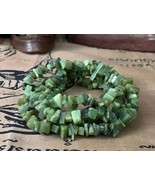 34&quot; Continuous Strand Brazilian Shaman Lime Green Aventurine Chips Voodo... - £34.58 GBP