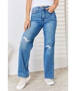 Judy Blue Full Size High Waist Distressed Straight-Leg Jeans - €64,12 EUR Judy Blue Full Size High Waist Distressed Straight-Leg Jeans - €64,12 EUR