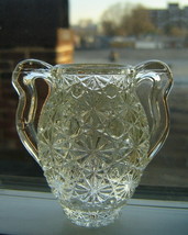 Vintage Clear Glass Daisy And Button Pattern Handled Toothpick Holder Vase, 2.5&quot; - £7.75 GBP