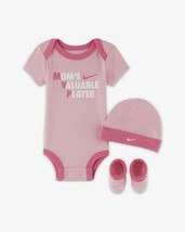 Nike NN0560-A8F Baby Bodysuit, Hat and Booties 3 Piece Set Pink 0-6 Months - £70.09 GBP