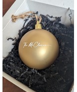 The McClures Christmas Morning Ornament - $132.32 MXN