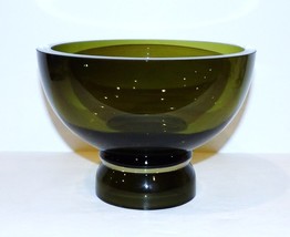 EXQUISITE MARQUIS BY WATERFORD CRYSTAL TANGO GREEN FOOTED FRUIT BOWL - $1,240.46 MXN