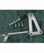 LEFT PASSENGER FOOT PEG MOUNT BRACKET GUARD 2007 KAWASAKI NINJA 250 EX25... - $28.51 CAD