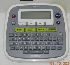 Brother P Touch PT-D200 Personal Thermal Label Maker Home Or Office - $29.65