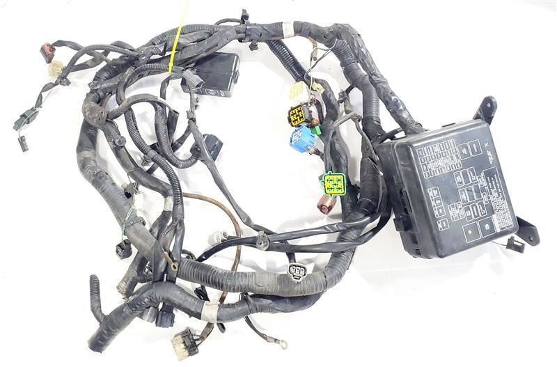 Engine Fuse Box 3.5L 4x2 OEM 2002 Isuzu Axiom90 Day Warranty! Fast Shipp... - $21.78