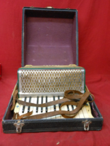 Vintage Hohner Accordion (Minor Repairs needed) - £116.78 GBP