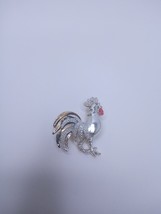 Vintage Gerry’s Rooster Brooch Pin Silver &amp; Red Enamel Shiny Faux “Rhine... - $232.05 MXN