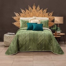 Greeen And Beige Color Ultra Slim Reversible Comforter Set 3 Pcs Queen Size - £83.34 GBP