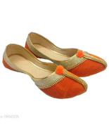 Punjabi women jutis mojaris Indian Free shipping Chappal Sandal Ethnic S... - $406.17 MXN