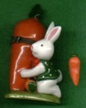 BUNNY RABBIT WITH CARROT HINGED BOX - $11.00