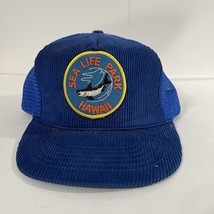Vintage SnapBack Hat Hawaiian headwear  Sea Life Park Shark Patch - $488.94 MXN