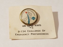 1960&#39;s Girl Scout Challenge of Emergency Preparedness Cadette Pin 9-134 ... - $5.19