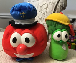 Fisher Price VeggieTales Bob the Tomato SAILOR Plush and Junior Asparagus Plush - £23.22 GBP